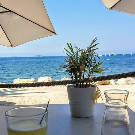 Maison De En Plein Coeur De 3 Double 105m2 * Sanary-sur-Mer