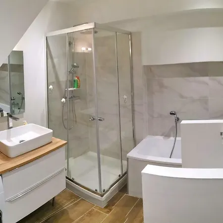Ferienhaus Maison De En Plein Coeur De 3 Double 105m2 Sanary-sur-Mer